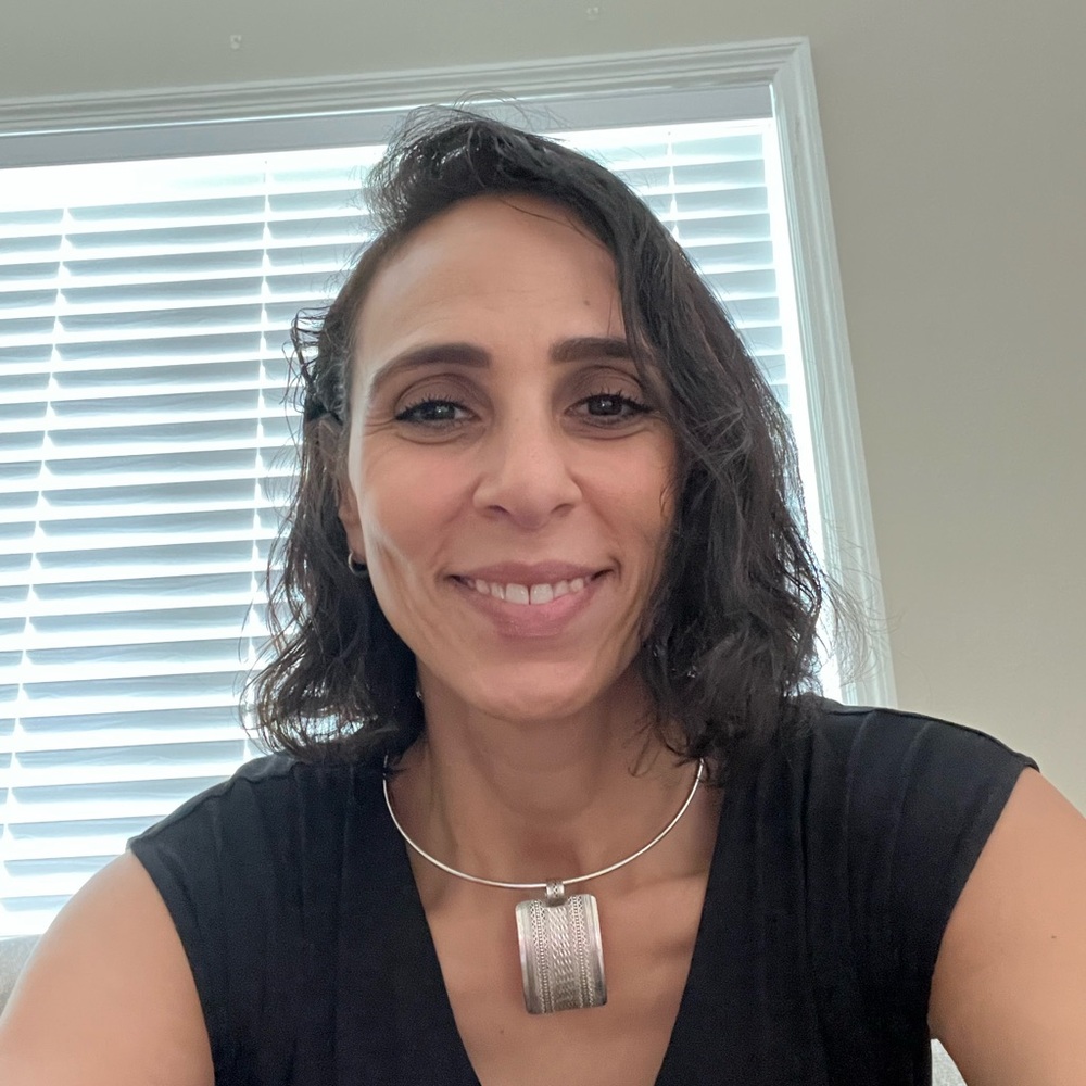 Meet your Posher, Nadia
